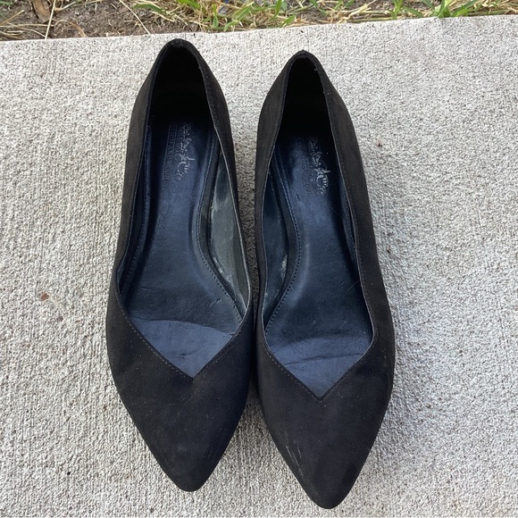 Coach and Four Gunmetal Mirror Heel Pointed Toe Black Flats - Picture 4 of 11